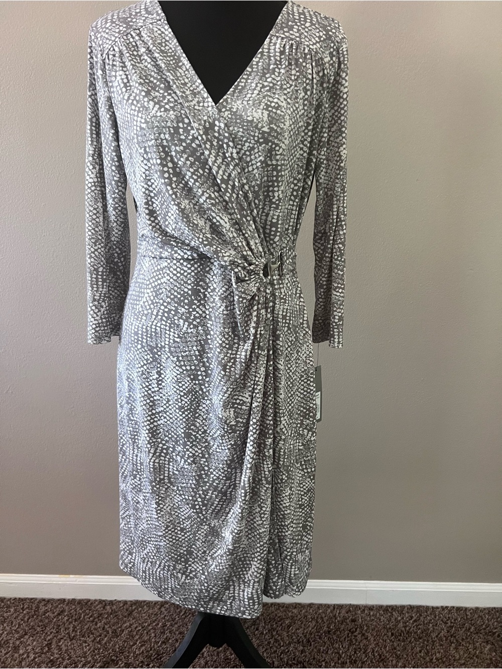 Apt. 9 Gray Printed Wrap-Style Long Sleeve Dress